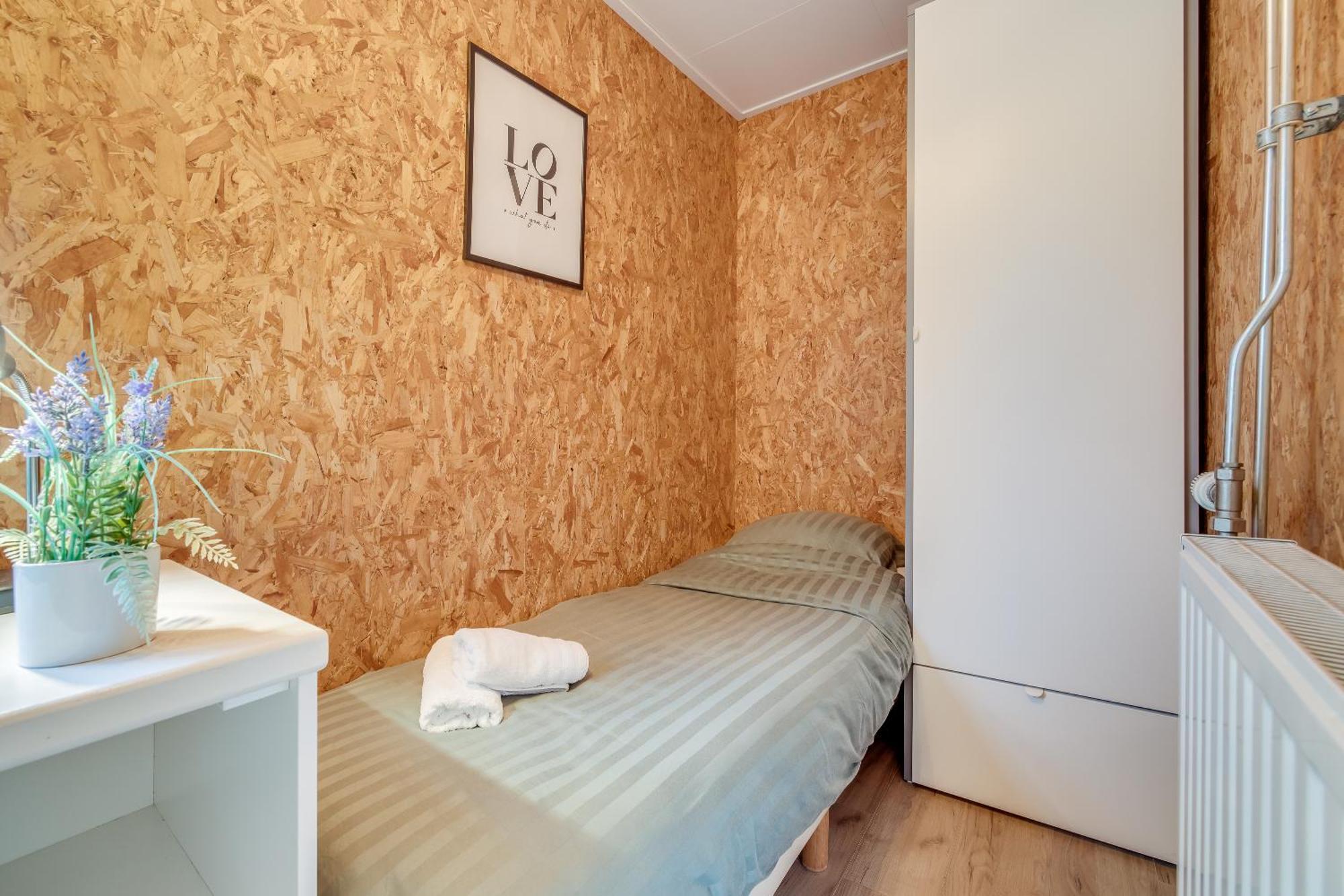 Chalet 'T Veluws Stulpje "Geniet, Ontspan En Droom Even Lekker Weg!" Putten Luaran gambar
